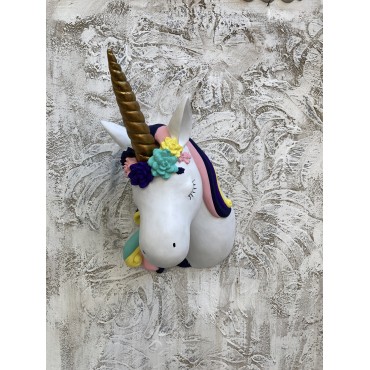 Unicorn Duvar Biblo